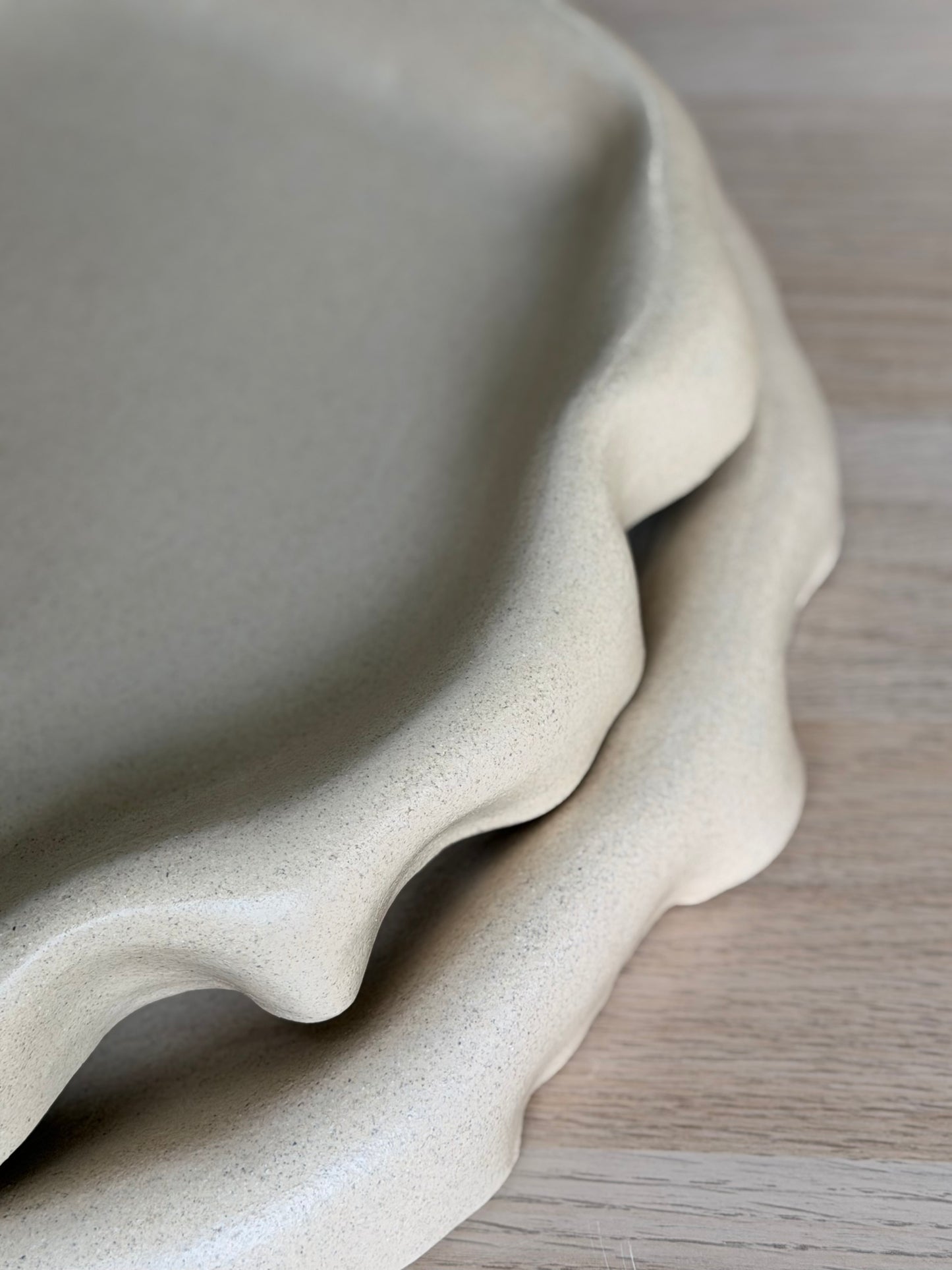 Rounded Curtain service plate (Large)